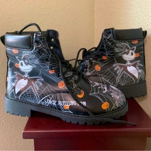 Jack Skellington Biker Style Black Boots 6.5 women’s - Picture 2 of 5
